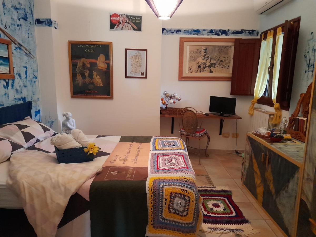 Casa D' Artista B&B Ozieri Luaran gambar