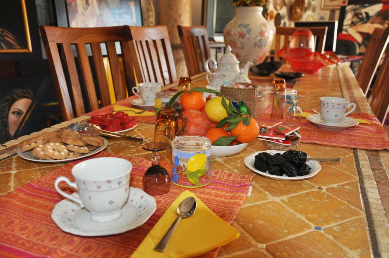 Casa D' Artista B&B Ozieri Luaran gambar