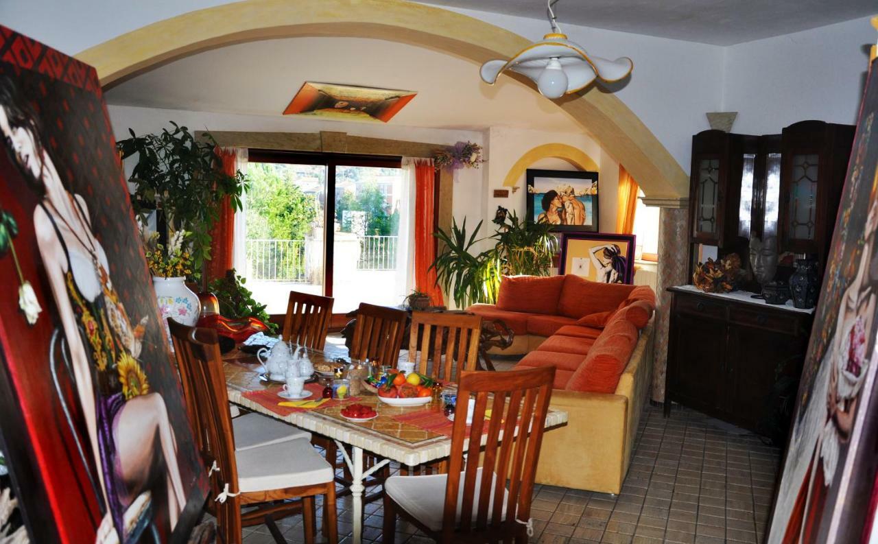 Casa D' Artista B&B Ozieri Luaran gambar