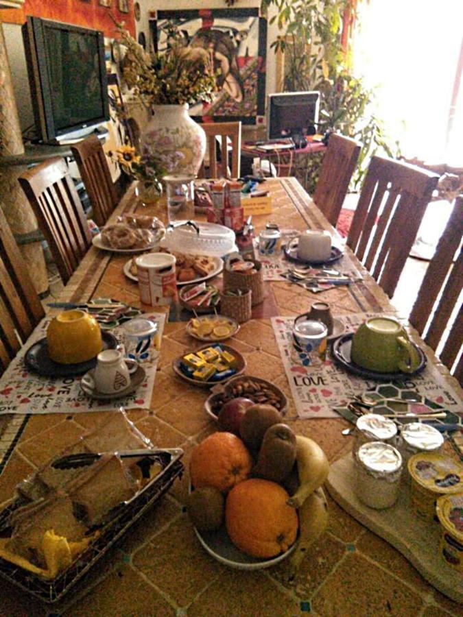 Casa D' Artista B&B Ozieri Luaran gambar