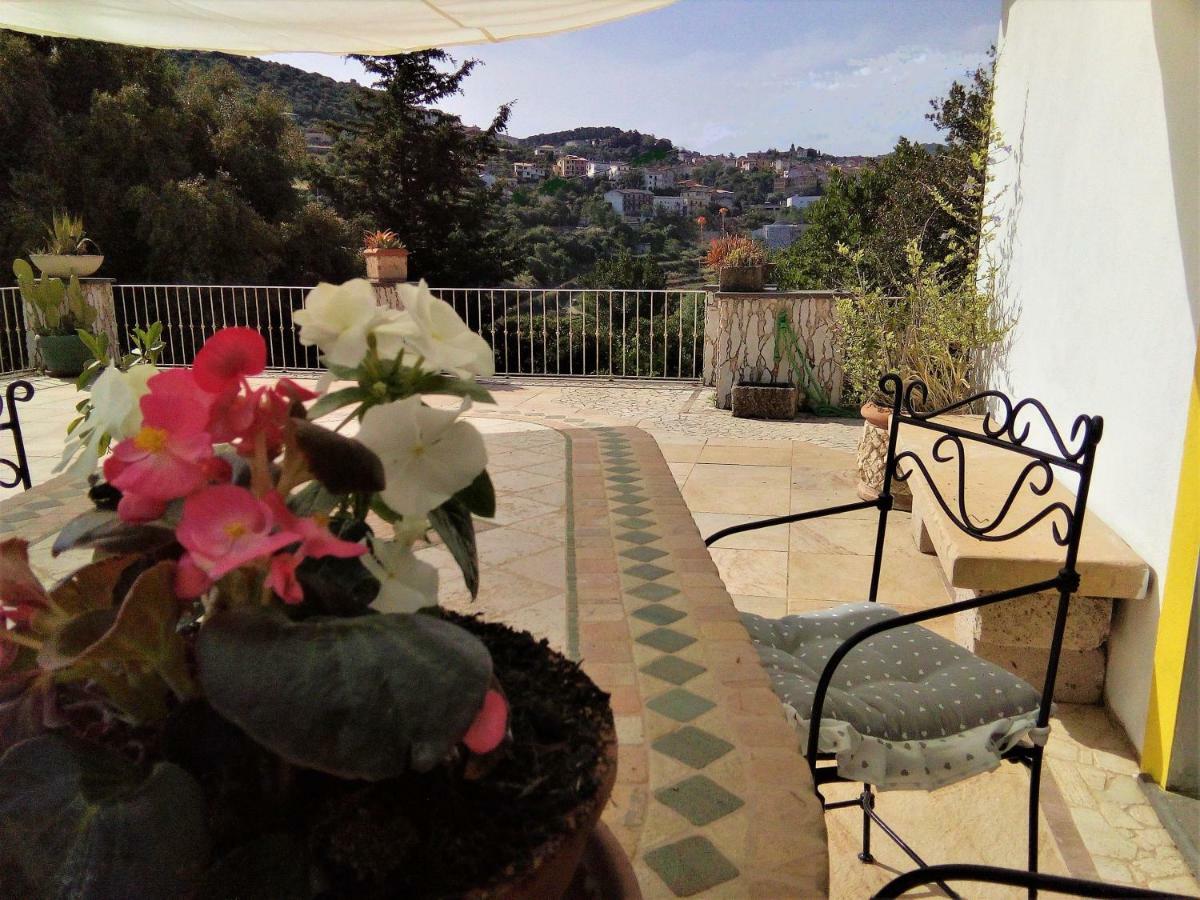 Casa D' Artista B&B Ozieri Luaran gambar