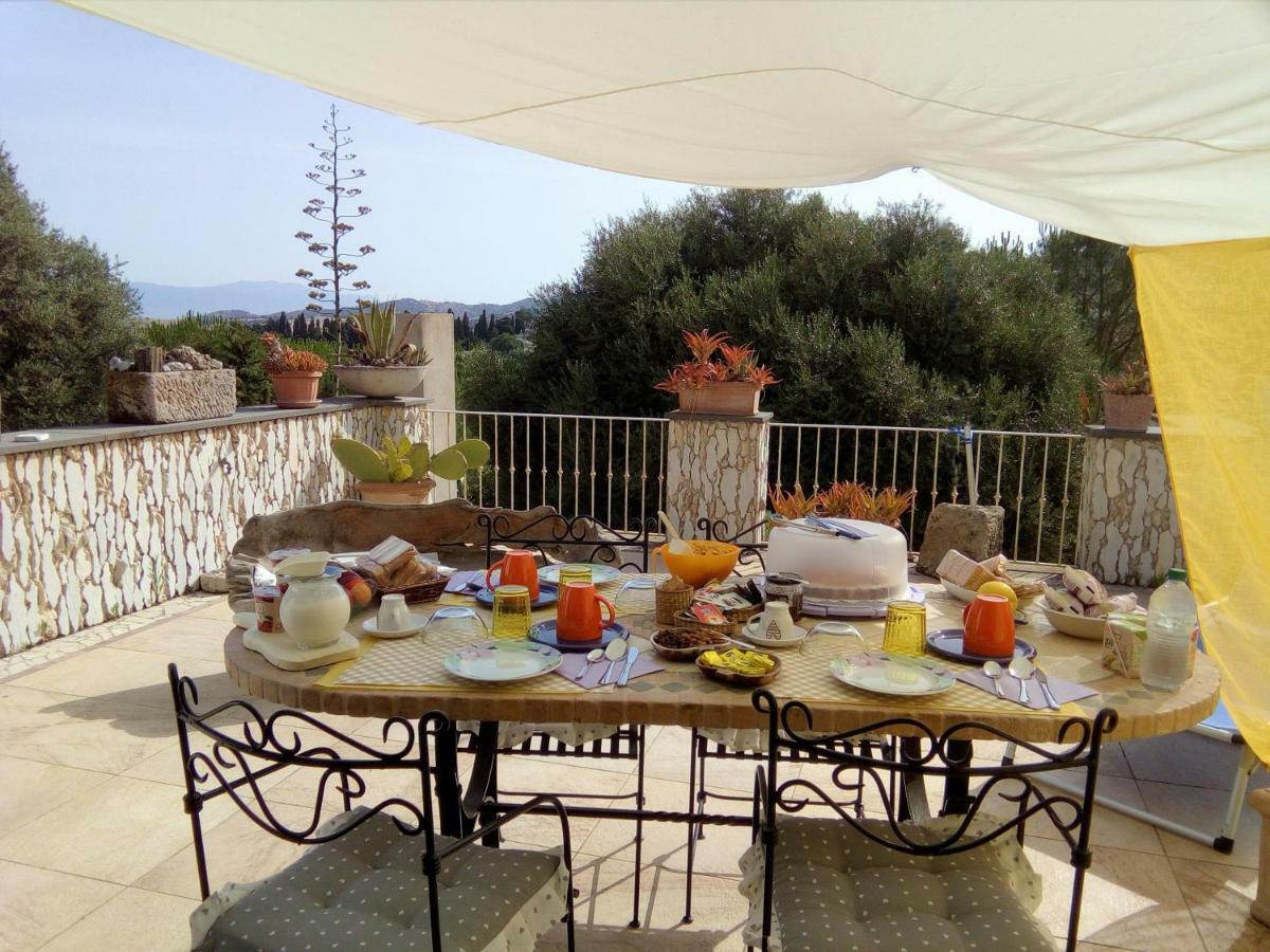 Casa D' Artista B&B Ozieri Luaran gambar