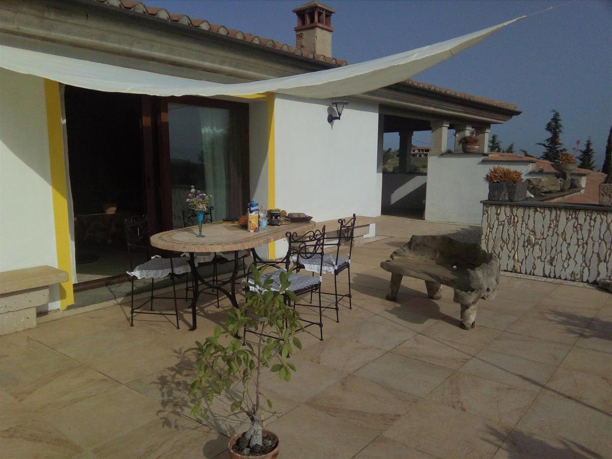 Casa D' Artista B&B Ozieri Luaran gambar
