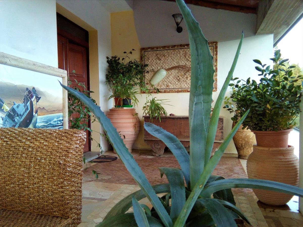 Casa D' Artista B&B Ozieri Luaran gambar